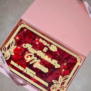 Rose Petals Box Exclusive